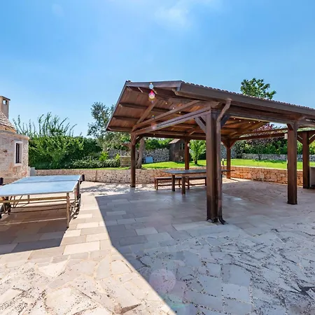Trulli Relais Дом отдыха Кастеллана-Гротте