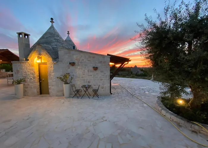 בית נופש Trulli Relais *